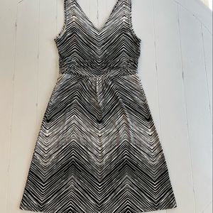 Tommy Bahama black and white dress. Size small